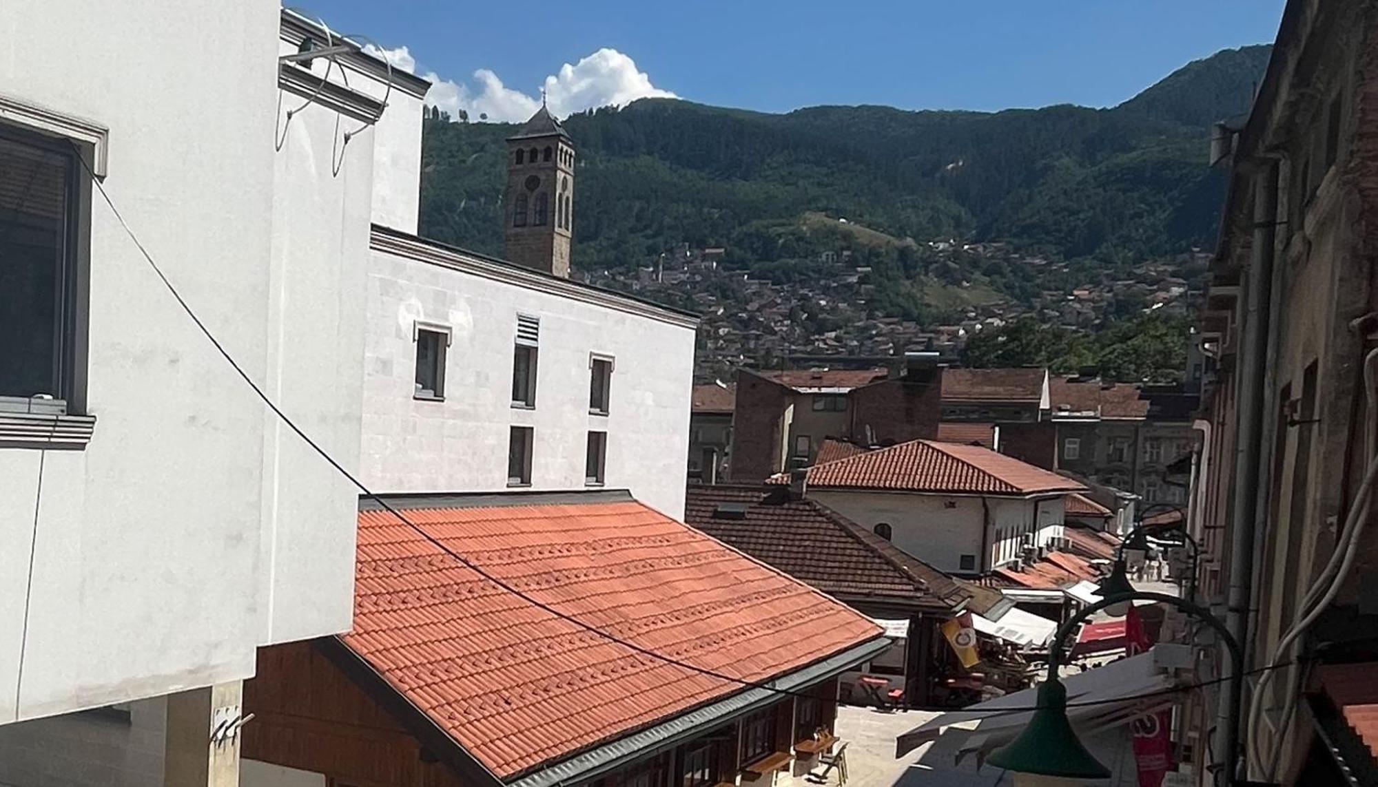 Sarajevo Luxury Apartment - 50 M From Old Sarajevo Clock Tower エクステリア 写真